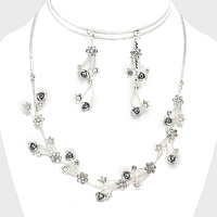 Floral Rose Crystal Rhinestone Necklace