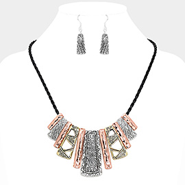 Tribal Pattern Bar Necklace