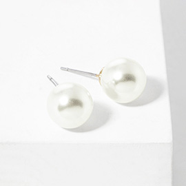 10mm Pearl stud earrings