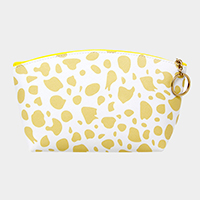 Giraffe Pattern Pouch Bag