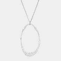 
Textured Metal Irregular Circle Pendant Long Necklace 