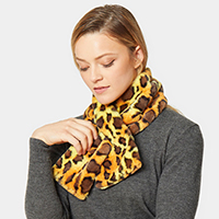 Leopard Pattern Faux Fur Pull Through Scarf