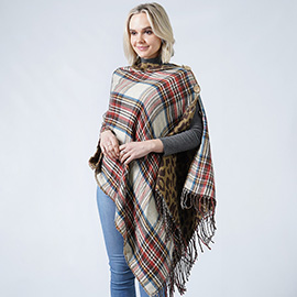 Reversible Leopard Plaid Check Patterned Tassel Poncho