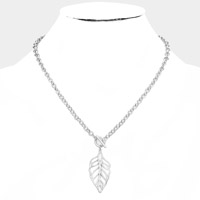 Cut Out Metal Leaf Pendant Toggle Necklace