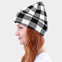 Buffalo Check Patterned Knit Beanie Hat