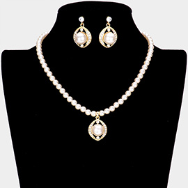 Pearl Centered Rhinestone Embellished Metal Pendant Necklace