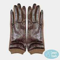 Snake Skin Patterned Smart Gloves