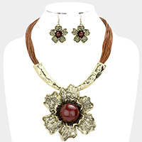 Textured Metal Flower Pendant Faux Leather Necklace