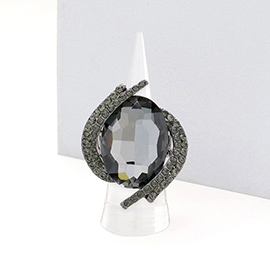 Oval Crystal Centered Stretch Ring
