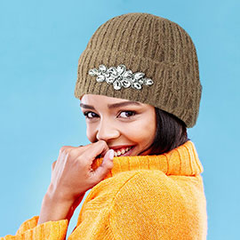 Fleece Lining Teardrop Crystal Stone Embellished Beanie Hat