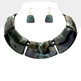 Marble Print Resin Curved Bib Necklace