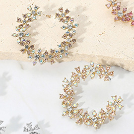 Flower Stone Cluster Wretch Earrings