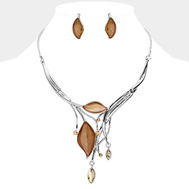 Crystal detail Enamel leaf necklace