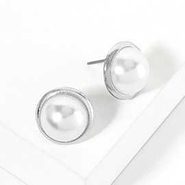 Pearl Stud Earrings