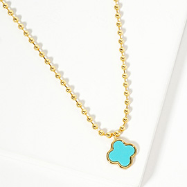 Gold Dipped Natural Stone Quatrefoil Pendant Bubble Chain Necklace