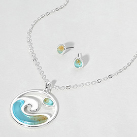 Sea Glass Wave Disc Pendant Necklace