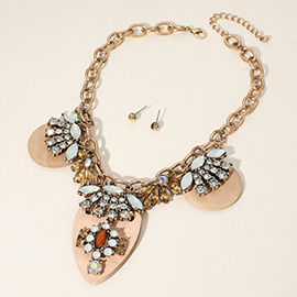 Stone Cluster Embellished Wooden Plate Statement Necklace