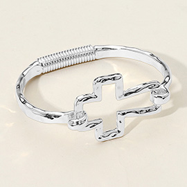 Hammered Metal Open Cross Pointed Hinged Bangle Bracelet