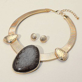Bold Resin Stone Statement Necklace