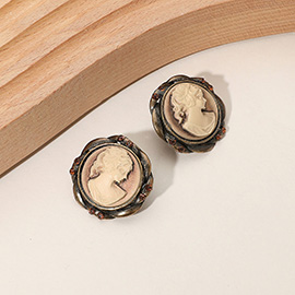Vintage Cameo Stud Earrings