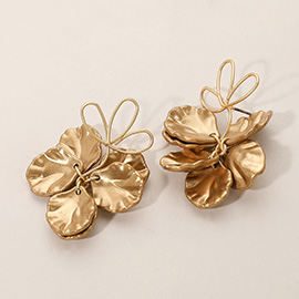 Metal Wire Floral Petal Earrings