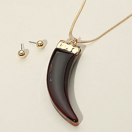 Marbled Resin Horn Pendant Long Necklace