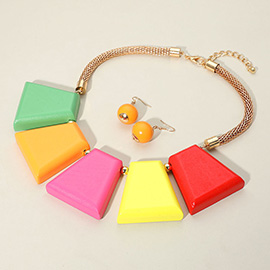 Bold Wooden Trapezoid Beaded Statement Necklace