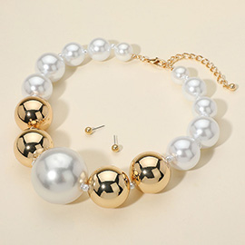 Oversized Bold Two Tone Pearl Metal Ball Beaded Statement Necklace
