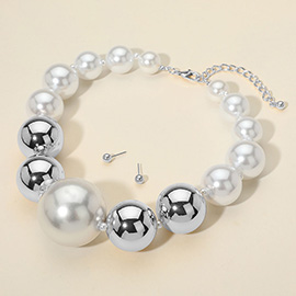 Oversized Bold Two Tone Pearl Metal Ball Beaded Statement Necklace