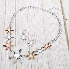 Abstract Metal Boho Flower Charm Link Necklace