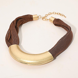 Curved Metal Plated Accent Mesh Chain Statement Necklace