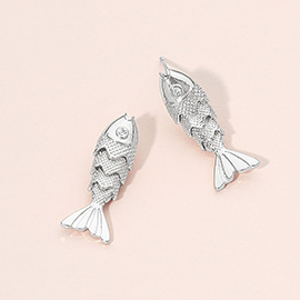 Rhinestone Accent Articulated Fish Stud Earrings