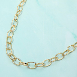 Metal Oval Link Chain Necklace