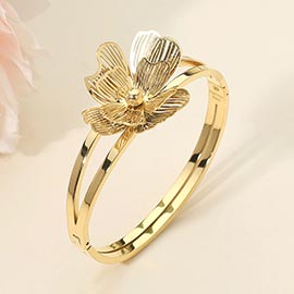 Stainless Steel Cutout Petal Flower Accent Hinged Bangle Bracelet