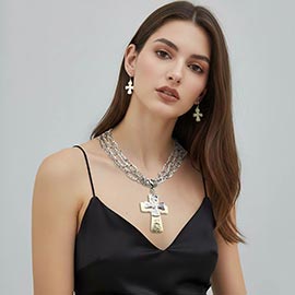 Chunky Matte Metal Layered Cross Pendant Textured Oval Link Layered Chain Statement Necklace