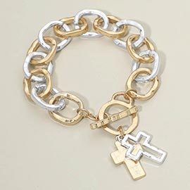Hammered Layered Cross Charm Chunky Chain Toggle Bracelet