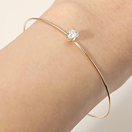 SECRET BOX_Minimal Heart Stone Cluster Accent Cuff Bracelet