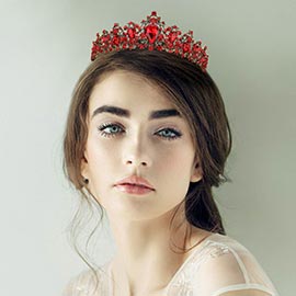 Teardrop Stone Cluster Accented Princess Tiara