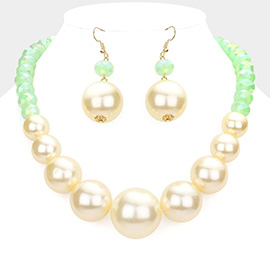 Faceted Beaded Chunky Pearl Necklace