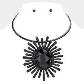 Oval Stone Centered Abstract Pendant Necklace