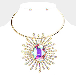 Oval Stone Centered Abstract Pendant Necklace