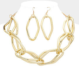 Wavy Open Metal Link Necklace