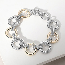 Texture Metal Open Circle Link Toggle Bracelet