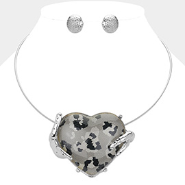 Abstract Leopard Patterned Resin Heart Pendant Necklace