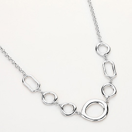 Abstract Metal Round Oval Link Necklace