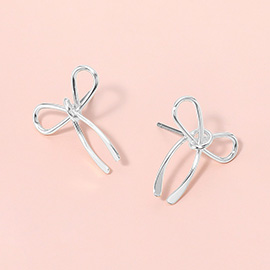 Metal Wire Bow Knot Stud Earrings
