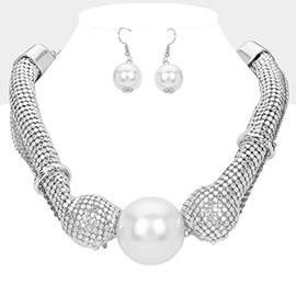 Chunky Pearl Centered Mesh Wrapped Chain Necklace