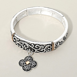 Antique Metal Quatrefoil Charm Stretch Bracelet