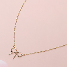 Metal Wire Bow Knot Pendant Necklace