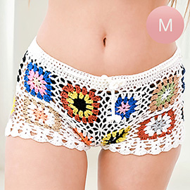 MEDIUM - Granny Square Crochet Shorts